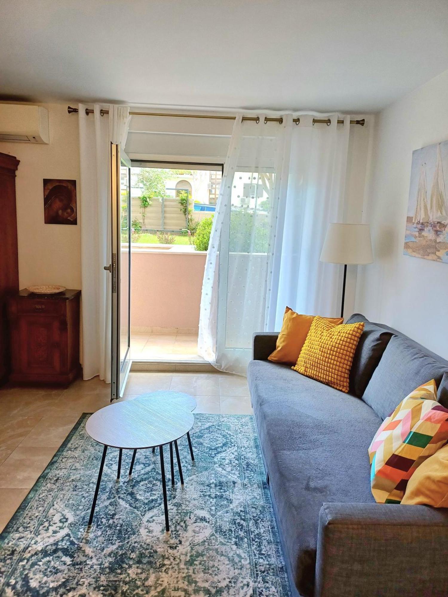 Apartment Zenta With Free Private Parking Σπλιτ Εξωτερικό φωτογραφία